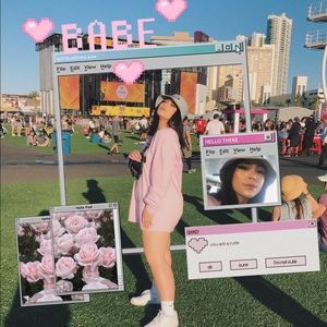 Meet your Posher, Angelica